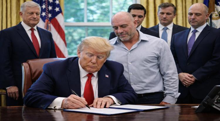 Joe Rogan influence helps drive Trump psychedelic policy shift