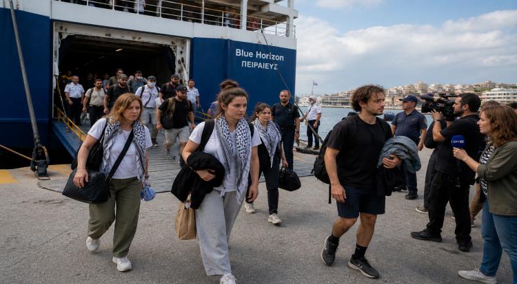 Australian Gaza Flotilla Activists Accuse Israeli Forces of Mistreatment