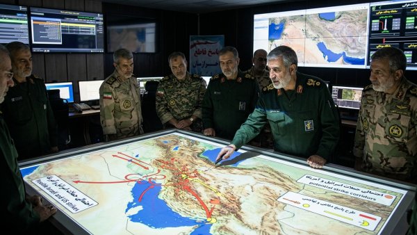 Iran Says It Has Prepared Response Plan Against Possible US and Israeli Strikes