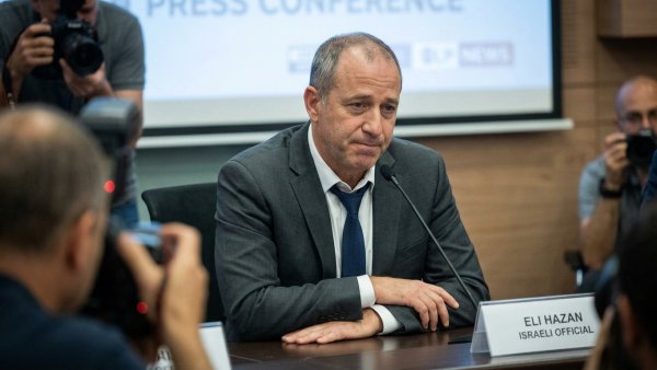 Israeli Official Eli Hazan Admits Fabricating Fake News in Viral Video