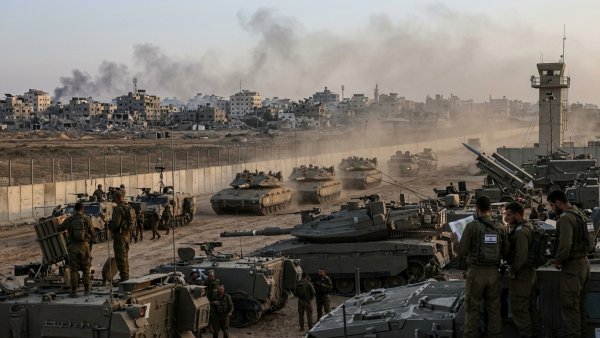 Israel Prepares New Ground Operation in Gaza as Hamas Disarmament Stalls