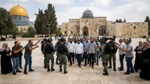 Israeli Settlers Enter Al-Aqsa Mosque Compound, Raising Tensions in Jerusalem