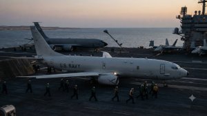 US to Deploy More Refuelling Aircraft as Trump Weighs Expanded Iran Military Action