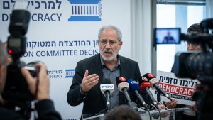 Israeli Election Panel Bars Ofer Cassif; Supreme Court Review Pending