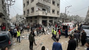 Gaza Strikes Kill Seven, Wound 35 Amid Ongoing Ceasefire
